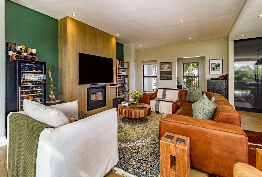 4 Bedroom Property for Sale in Croydon Gardens Estate Western Cape